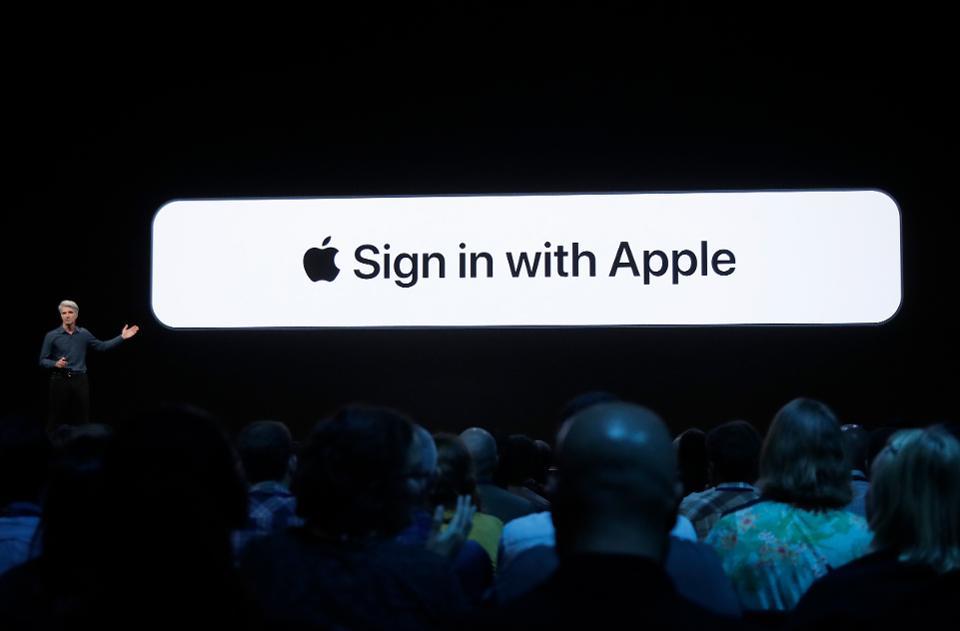 Apple trả hơn 2 tỷ đồng cho người phát hiện lỗ hổng “Sign in with Apple”