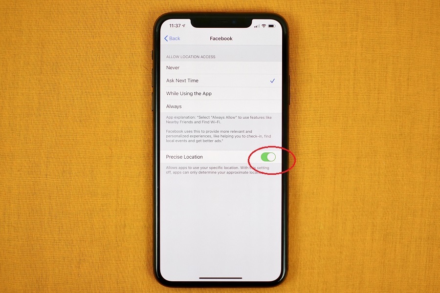 Hướng dẫn chia sẻ vị trí tương đối trên iOS 14