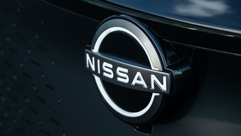 Nissan dùng logo mới trên xe SUV điện Ariya