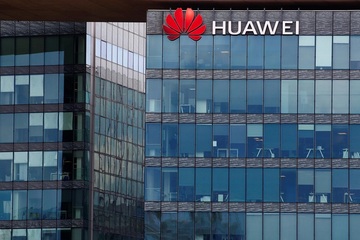 Nhà mạng số 1 của Pháp sẽ giảm dần thiết bị Huawei