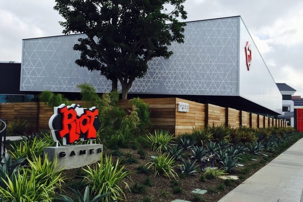Riot Games cho nhân viên nghỉ xả hơi một tuần