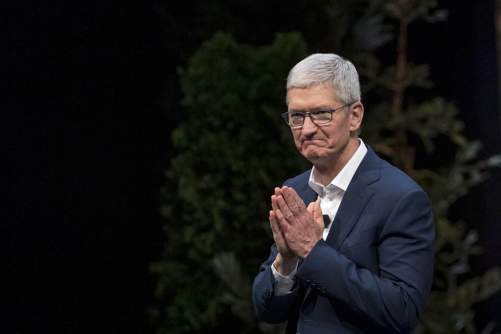 Tim Cook thành tỷ phú sau 9 năm làm CEO Apple