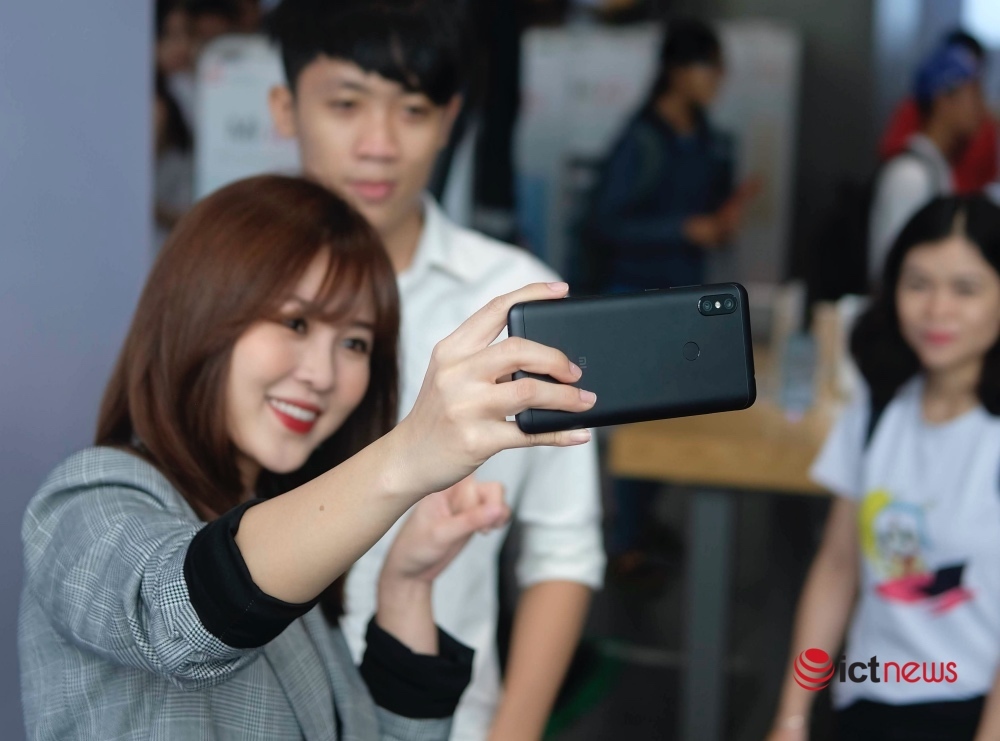 Xiaomi tăng trưởng tốt toàn cầu nhưng rời top 5 tại Việt Nam