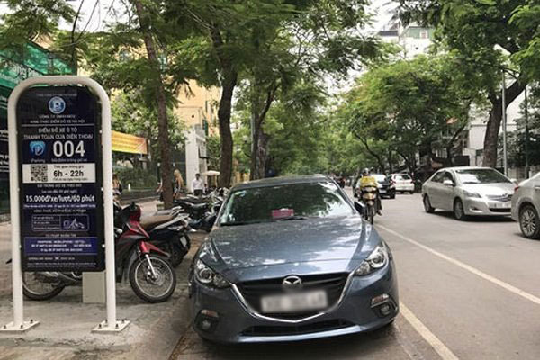 Hanoi suspends pilot iParking service from September 1