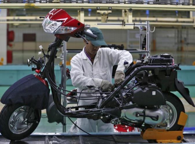 Doanh số xe máy Honda giảm mạnh trên toàn cầu