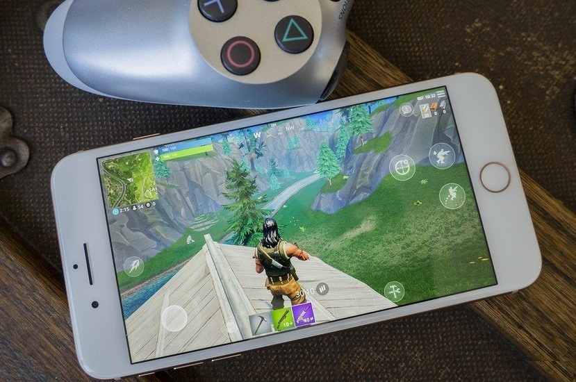 Người chơi Fortnite sắp không được đăng nhập vì Apple
