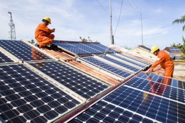 Sản xuất điện năng lượng mặt trời để xoá đói giảm nghèo ở các vùng nông thôn