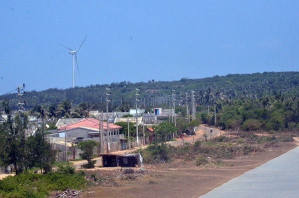 Đảo Phú Quý sắp có nhà máy điện mặt trời