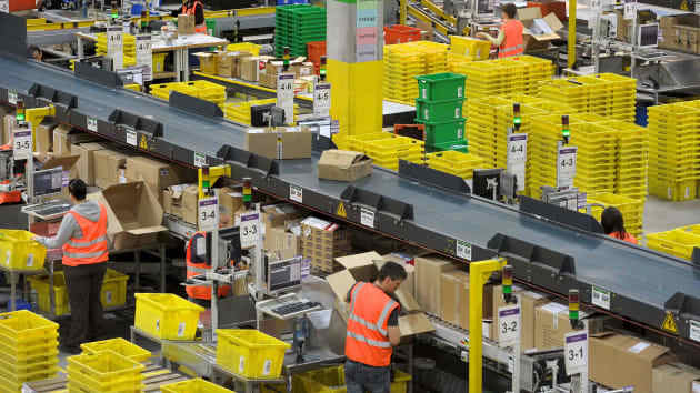 Hơn 19.000 nhân viên Amazon mắc Covid-19