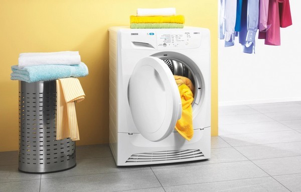 Có nên mua máy giặt kèm chức năng sấy quần áo?