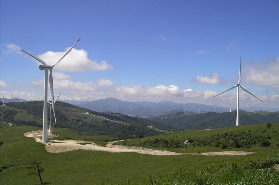 Gia Lai khởi công thêm 2 nhà máy điện gió tổng công suất 319,5 triệu kW/năm