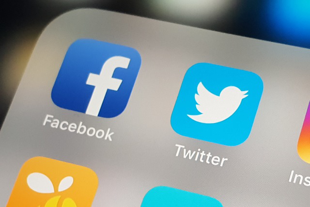 Facebook, Twitter triệt phá đường dây thông tin sai sự thật trên toàn cầu