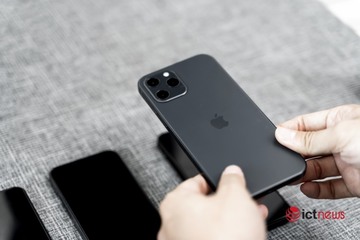 Khách Việt bắt đầu đặt mua iPhone 12 chính hãng