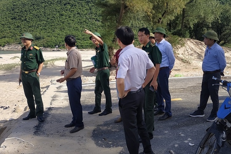 Hà Tĩnh kiểm tra thực địa dự án nhà máy điện gió 300MW