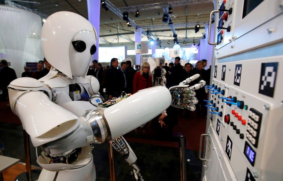 Robot sẽ làm biến mất 85 triệu việc làm ở các doanh nghiệp lớn và vừa