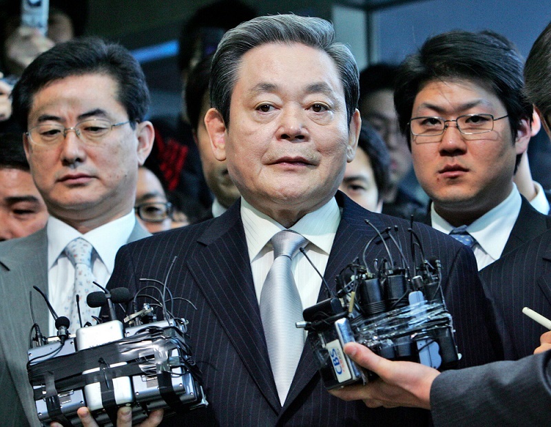 Chủ tịch Samsung Lee Kun Hee qua đời
