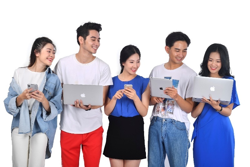 Cơn lốc 4.0 và giới trẻ Việt trong thời kỳ chuyển đổi số