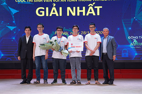 Đại học KHTN TP.HCM vô địch cuộc thi “Sinh viên với ATTT ASEAN 2020”