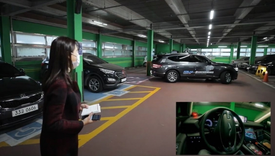 Nhà mạng Hàn Quốc trình diễn công nghệ đậu xe tự động trên nền 5G