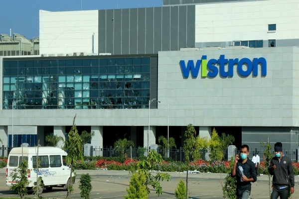 Apple đình chỉ các đơn đặt hàng mới của Wistron sau vụ bạo loạn tại Ấn Độ