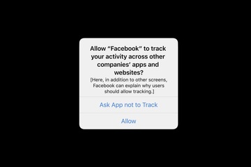 iPhone bắt đầu hỏi ý kiến việc theo dõi của các app, trong đó có Facebook
