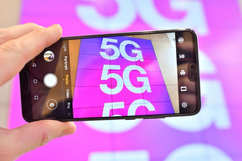 Kiếm tiền từ 5G: Thách thức lớn nhất của nhà mạng năm 2021