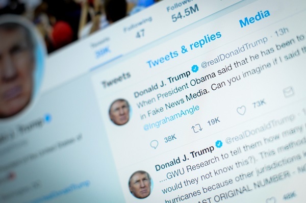 Facebook, Twitter tạm khóa tài khoản Tổng thống Trump