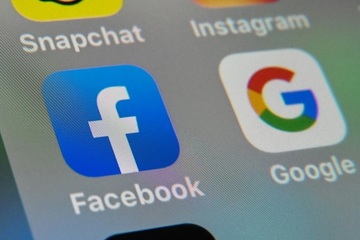Mỹ bất ngờ bảo vệ Facebook, Google trong vụ Australia bắt mua tin tức