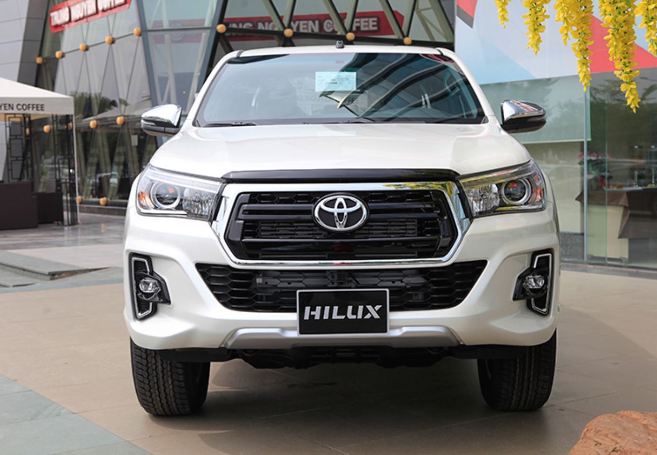 Triệu hồi gần 2.000 xe bán tải Hilux vì lỗi trợ lực phanh