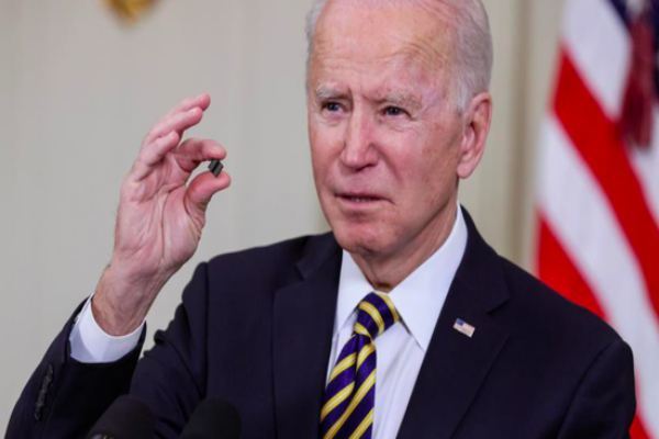 Chính quyền Biden giải cơn khát chip bằng ngân sách 37 tỷ USD?