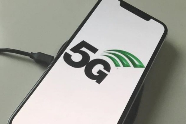 Viettel là nhà mạng đầu tiên hỗ trợ 5G trên eSIM cho iPhone 12