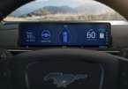 CEO Ford chỉ trích Tesla cho khách hàng dùng sản phẩm dở dang