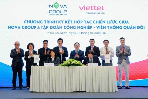 Viettel hậu thuẫn chuyển đổi số cho Tân Cảng Sài Gòn và Nova Group