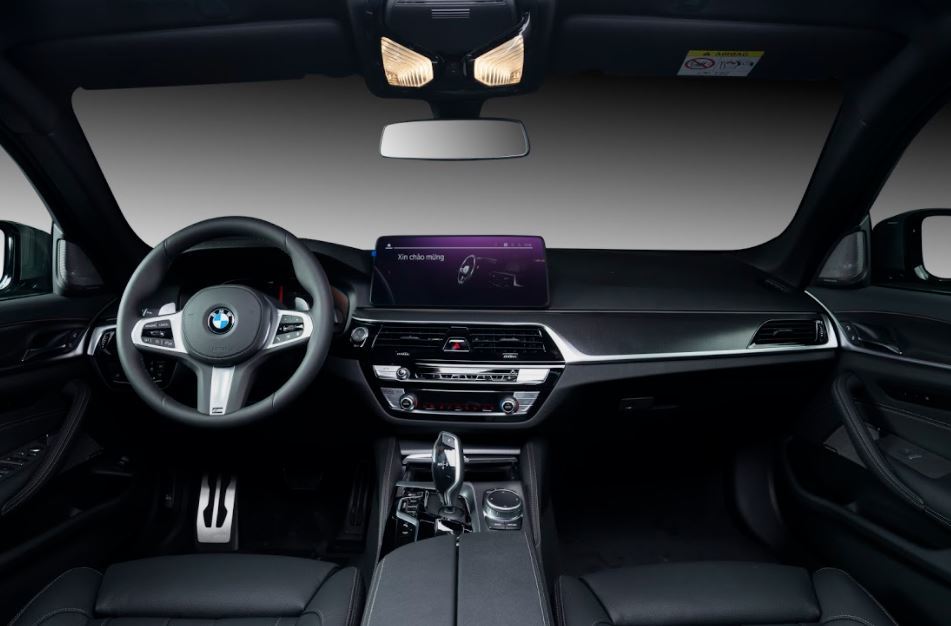 BMW 5 Series trang bị thêm nhiều công nghệ mới