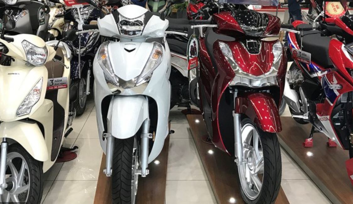 Tại sao Honda Việt Nam đồng loạt tăng giá bán xe máy?