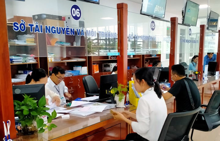 Các bộ, tỉnh đưa 100% dịch vụ công đủ điều kiện lên online mức 4 trong năm 2021