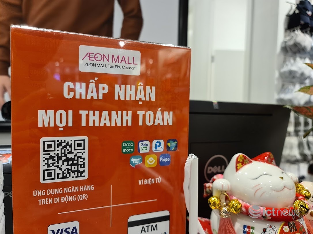 E-wallet, QR Code favored by Vietnamese