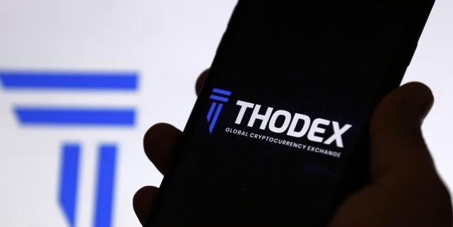 Truy nã CEO sàn Bitcoin ôm tiền bỏ trốn