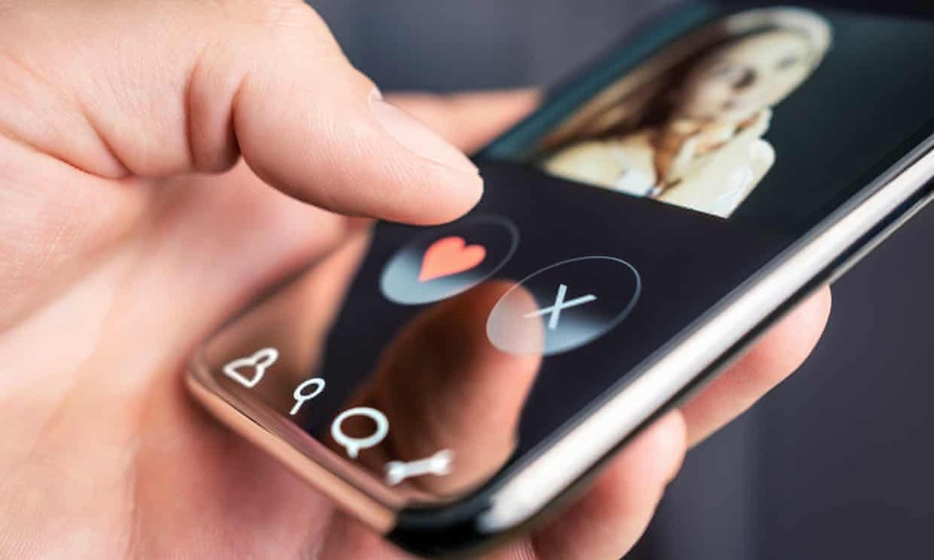 'Đưa 4.000 USD hoặc tôi sẽ phát tán video này'