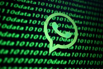 Đức cấm Facebook thu thập dữ liệu WhatsApp