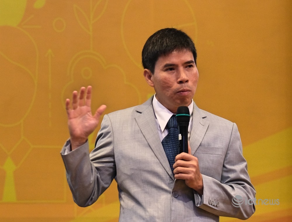 Chủ tịch Thế Giới Di Động: 