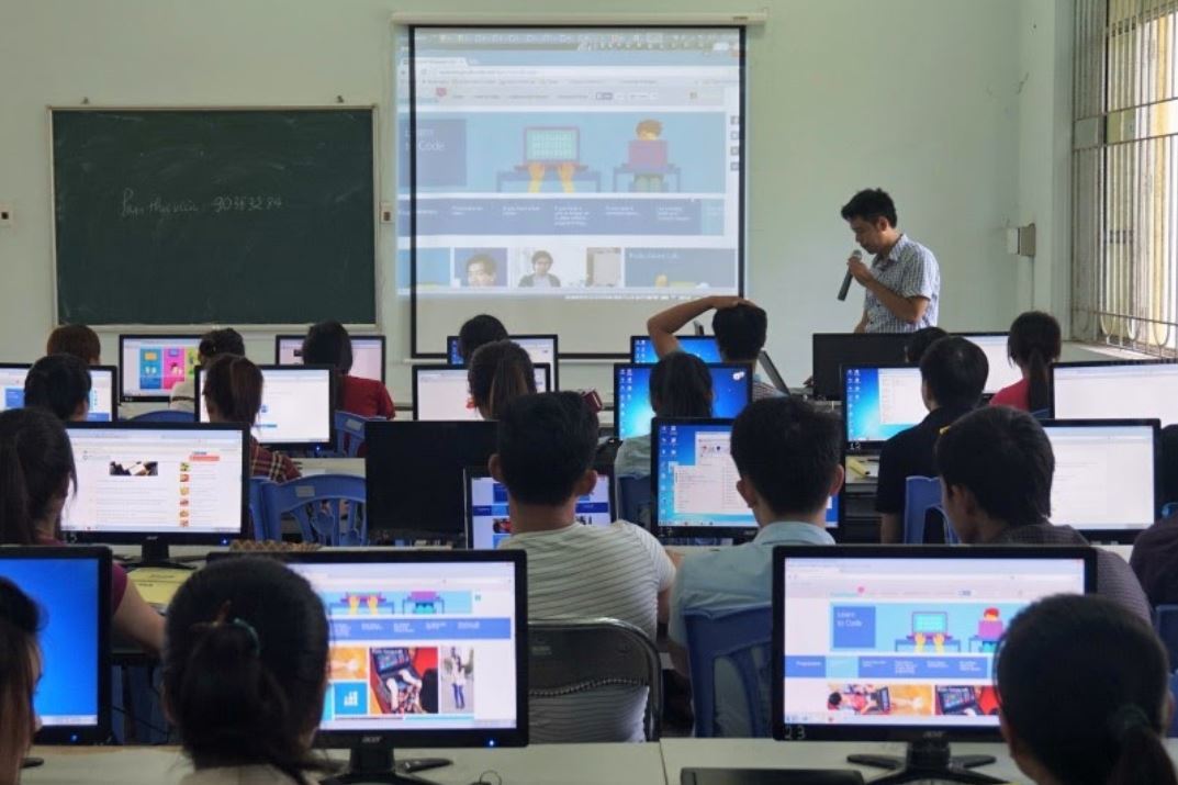 Đề xuất bỏ chứng chỉ tin học khi tuyển dụng công chức, viên chức