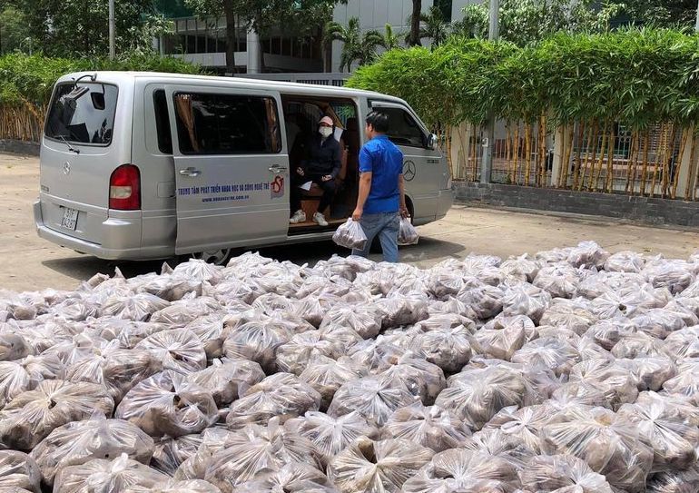 Nhiều nền tảng công nghệ nhảy vào hỗ trợ tiêu thụ nông sản