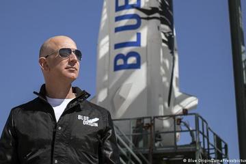 Chốt giá 28 triệu USD cho tấm vé ‘lên trời’ cùng Jeff Bezos