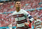 Ronaldo thích uống nước lọc và loạt ảnh hài hước mùa Euro 2020