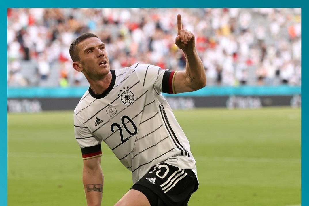 VAR từ chối bàn thắng của Đức, nhưng đó là cảnh báo từ Gosens