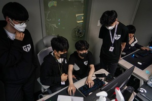 Bên trong 'lò đào tạo' eSports tại Hàn Quốc
