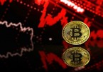 Nhà đầu tư thót tim khi Bitcoin lao thẳng xuống mốc 29.000 USD