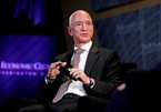 Ông chủ Amazon: Doanh nhân trẻ hãy sẵn sàng mạo hiểm và thất bại