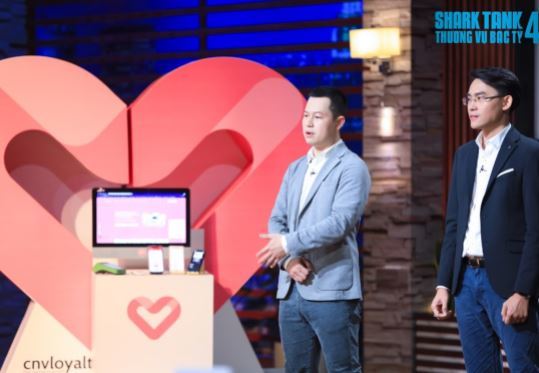 Startup tạo ứng dụng chăm sóc khách hàng đa nền tảng gọi vốn thành công Shark Tank